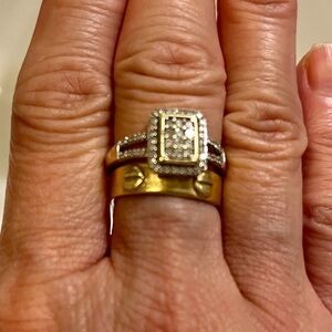 10K REAL Gold  REAL Diamond RING sz 6 posh authenticates . Real Gold with tag